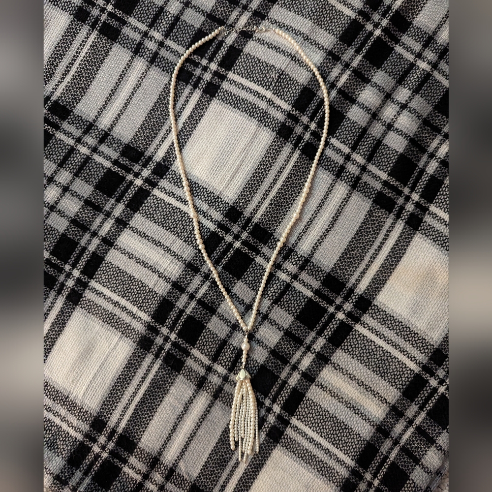 Faux Pearl Statement Necklace